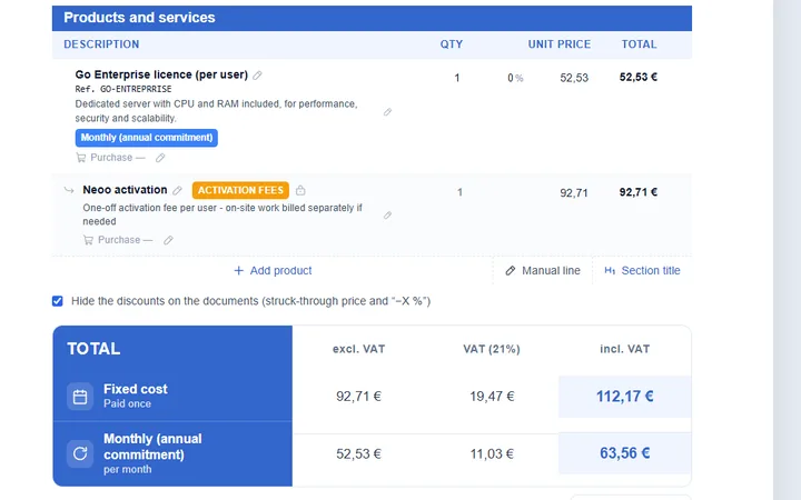 Devis dans Neoo : lignes du catalogue, frais d’activation et total séparant le coût ponctuel du coût mensuel.