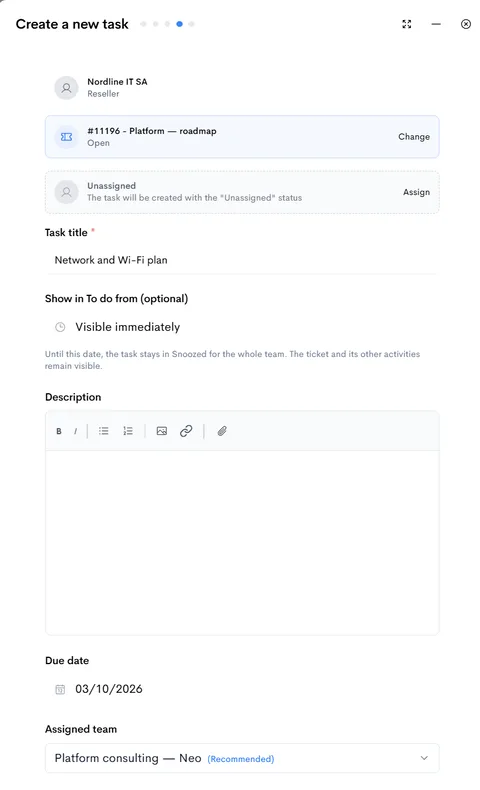 Task creation in Neoo: customer and project filled in, assignment, title, display date, description, due date and recommended team.